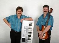 Duo Strings Tanz & Party Band aus 86845 Großaitingen bei Augsburg Bayern Deutschland